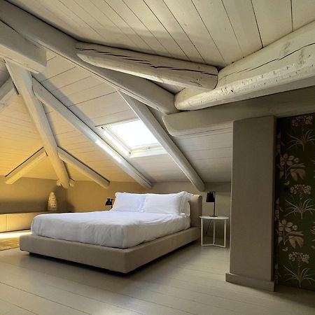 Luxury Langhe Loft Apartment La Morra Luaran gambar