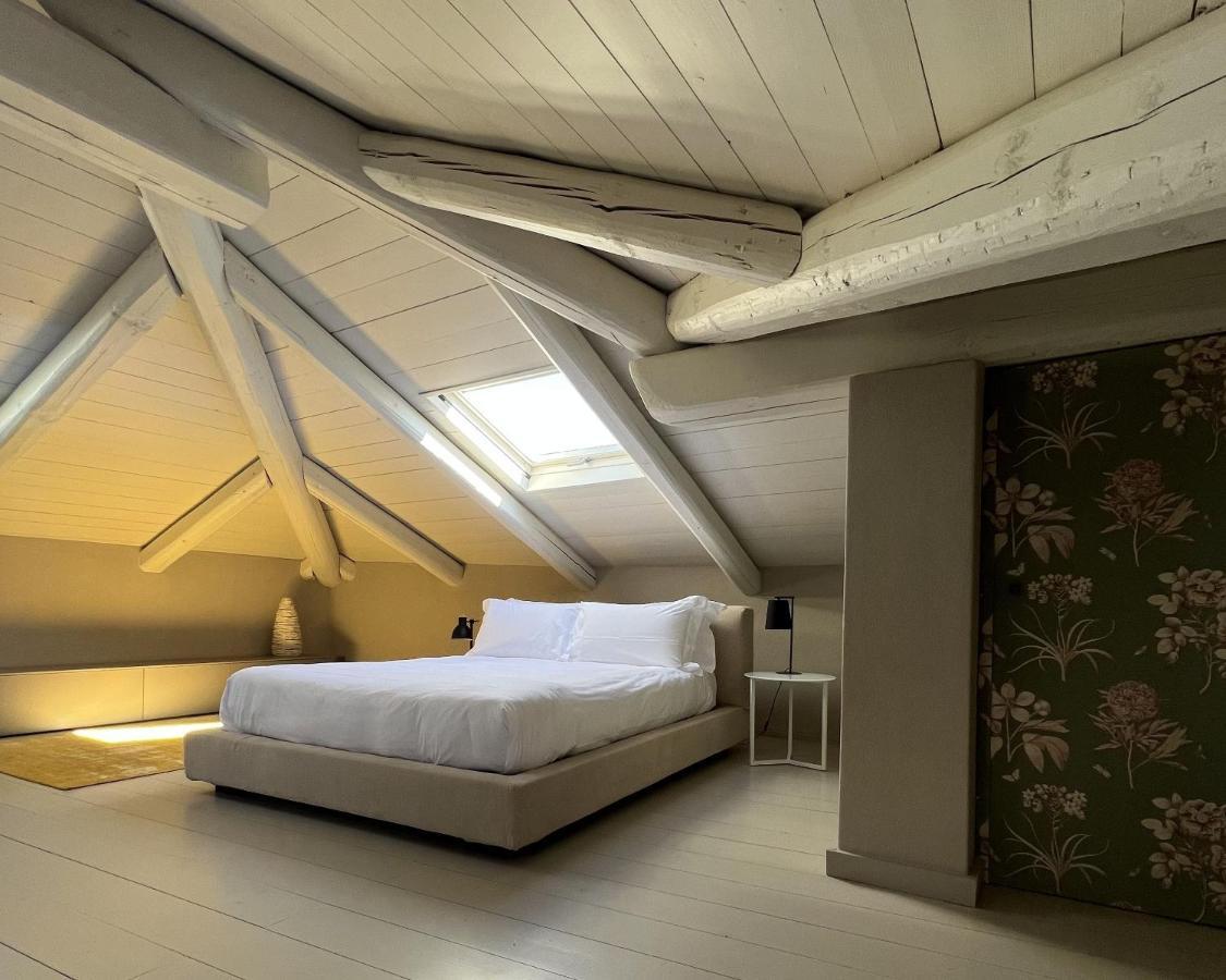 Luxury Langhe Loft Apartment La Morra Luaran gambar